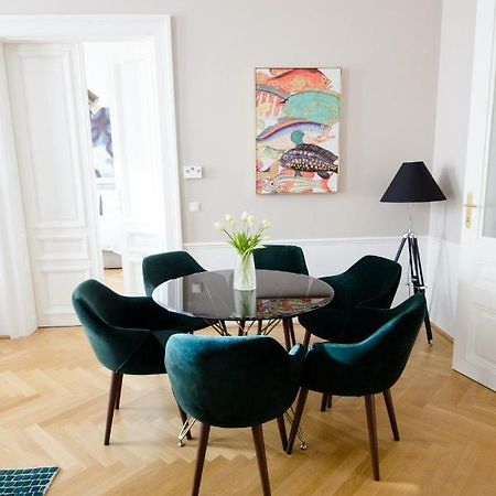 Studio Apartments Urania - Mai'S Apartments 비엔나 외부 사진